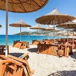 Potam'sea Bliss 38- Front, Sun Beds & Parking Apartamento *