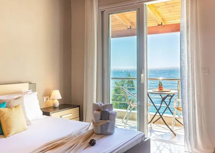 Potam'sea Bliss 38- Front, Sun Beds & Parking