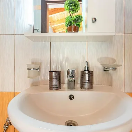 Potam'sea Bliss 38- Front, Sun Beds & Parking Apartment *