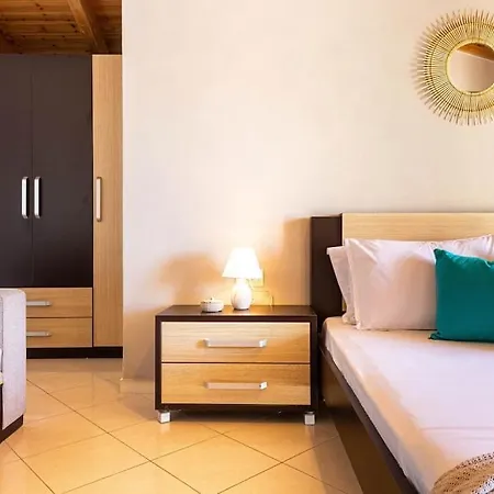 Potam'sea Bliss 38- Front, Sun Beds & Parking Apartment *