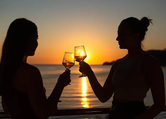 Potam'sea Bliss 38- Front, Sun Beds & Parking Apartament Himara